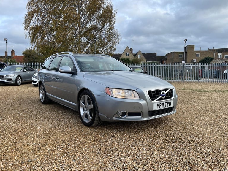  Volvo V70 2.4 D5 R-Design SE Geartronic Euro 5 5dr Diesel Automatic