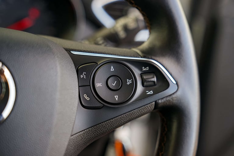 2017 Vauxhall Crossland X 1.2 Crossland X Elite T S/S Auto 5dr SUV Petrol Automatic