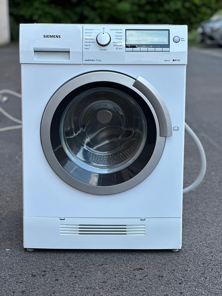 Siemens IQ700 Washer Dryer