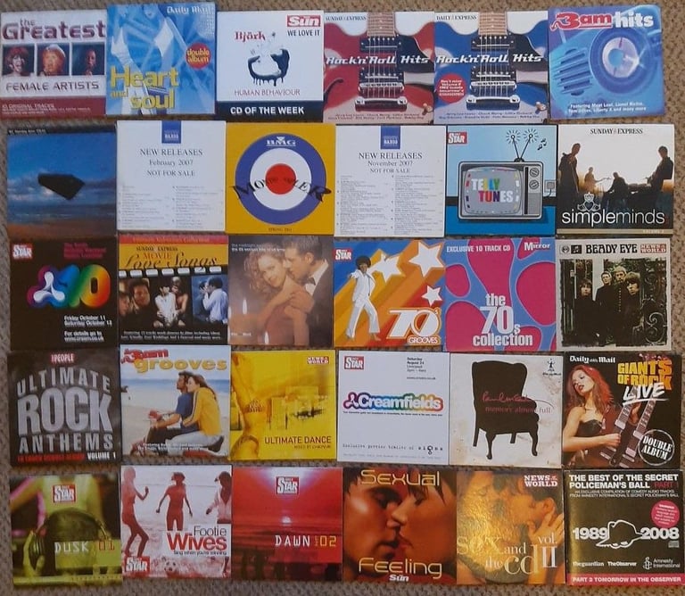 200 cds in cardboard sleeves. the lot for £10.00