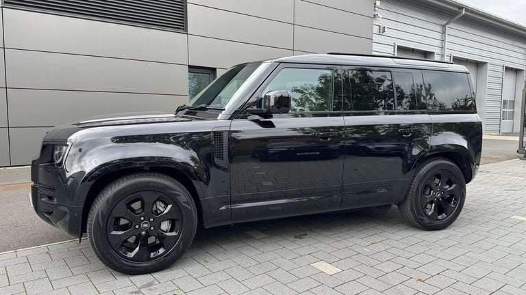 2025 Land Rover Defender 3.0 D350 X-Dynamic HSE 110 5dr Auto Diesel Estate Estate Diesel Automatic