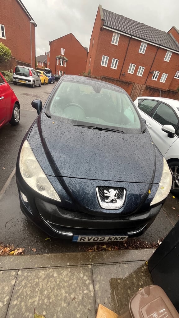 Peugeot 308 1598 CC 2009 model 104500 miles petrol Automatic MOT valid until Oct 2026