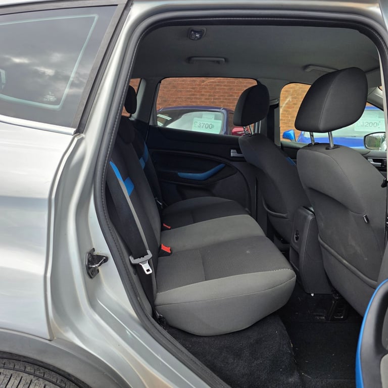 FORD KUGA ZETEC 2.0 DIESEL 140 BHP 4X4 MODEL YEAR 2009 HPi CLEAR EXCELENT CONDITION 12 MONTHS MOT!!!