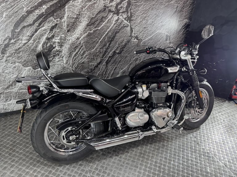 TRIUMPH SPEEDMASTER 1200 2025