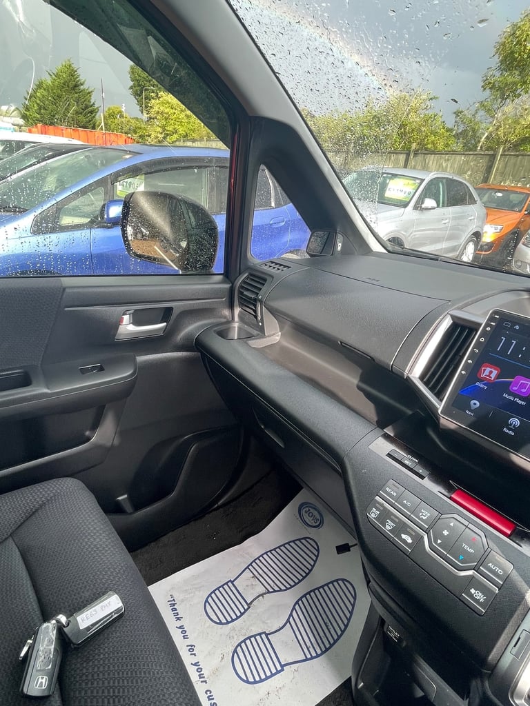 2013 Honda Stepwagon Spada MPV Petrol Automatic