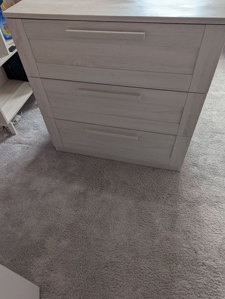 Mamas and papas drawers and toddler bed set