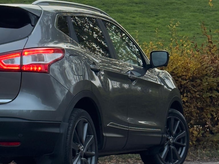 2017 Nissan Qashqai 1.2 DIG-T Tekna 2WD Euro 6 (s/s) 5dr HATCHBACK Petrol Manual