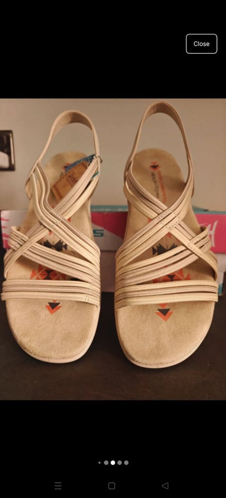 Skechers Women's Reggae Slim-Simply Stretch Sport Sandal size 8