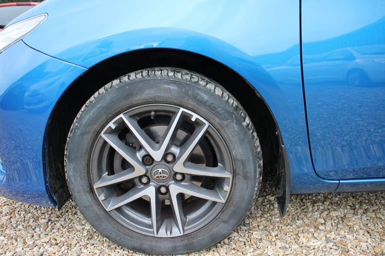 2014 Toyota Auris 1.6 V-Matic Icon Plus Euro 5 5dr HATCHBACK Petrol Manual