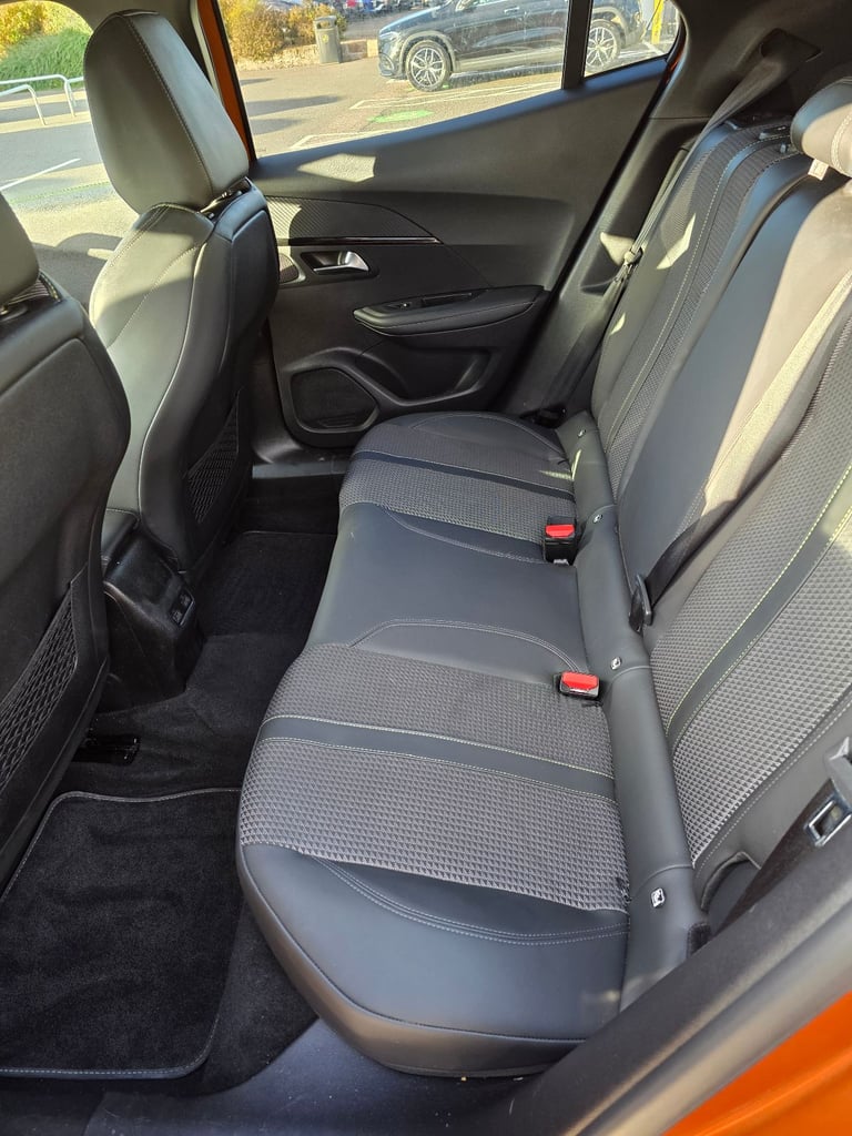 Peugeot, 2008, Hatchback, 2023, Other, 1 (cc), 5 doors