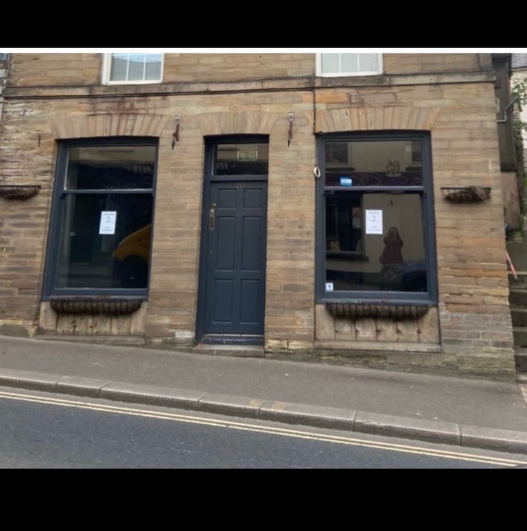 image for Office/shop to rent in Camelford 