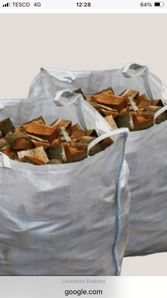 Season dry    🔥hardwood logs 2 bulk bags as in picture delivery available all Manchester Cheshire 