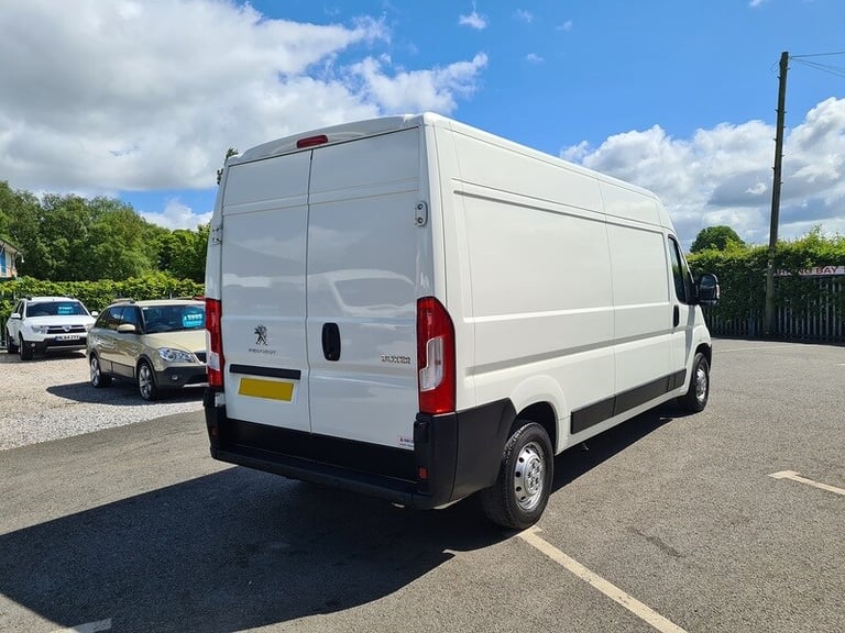 2021 Peugeot Boxer BlueHDi 335 Professional L3H2 Euro 6 140ps Panel Van Diesel Manual