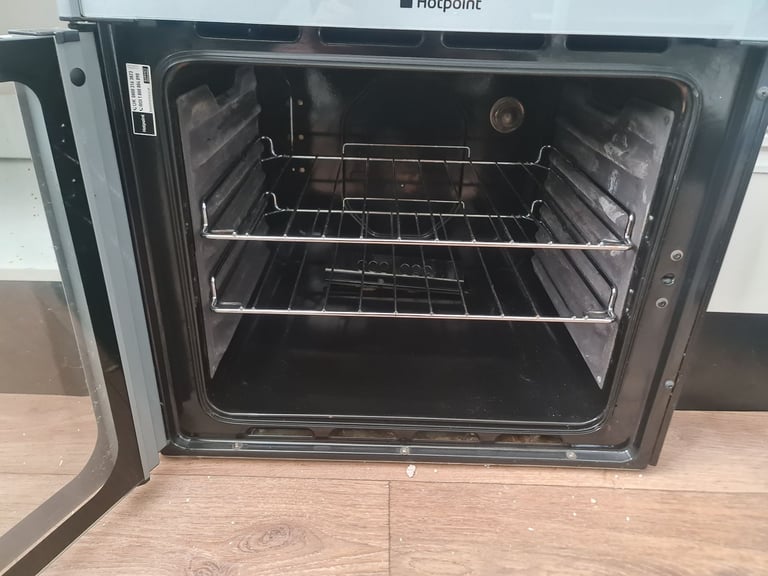 *NOT TESTED* Hotpoint Ultima Gas Cooker with Double Oven