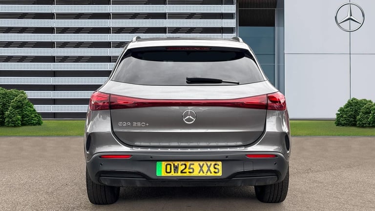 2025 Mercedes-Benz EQA 250+ 140kW AMG Line Prem Plus 70.5kWh 5dr Auto Electric Hatchback Hatchbac...