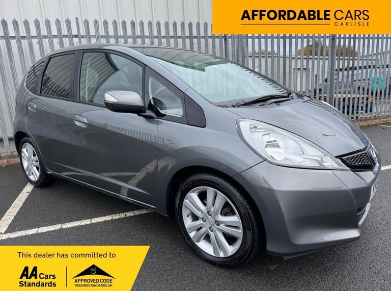 2015 Honda Jazz 1.4 I-VTEC ES PLUS HATCHBACK Petrol Manual