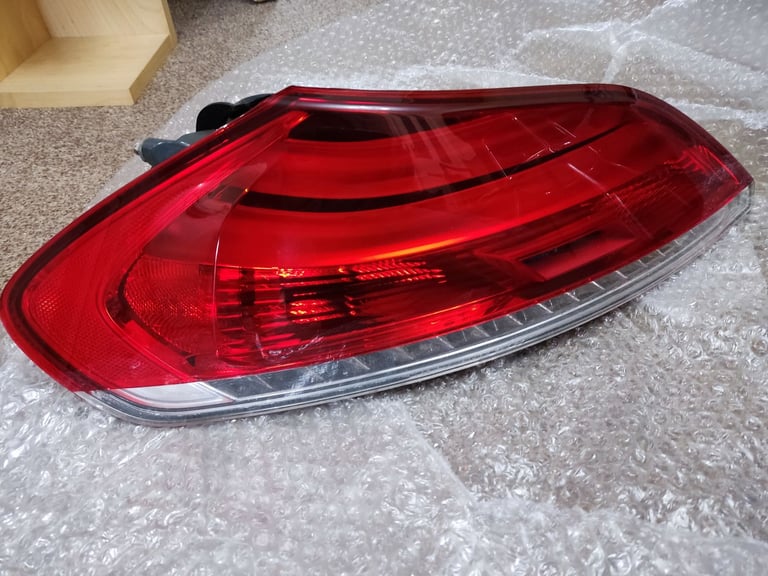 BMW Z4 E89 REAR PASSENGER LIGHT