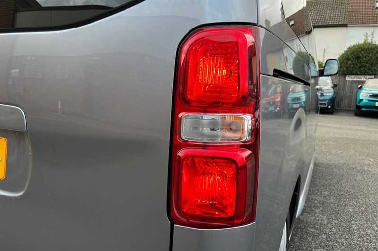 2023 Peugeot Traveller Business VIP 2.0 BlueHDi Diesel Automatic Start/Stop (180ps) MPV Diesel Au...