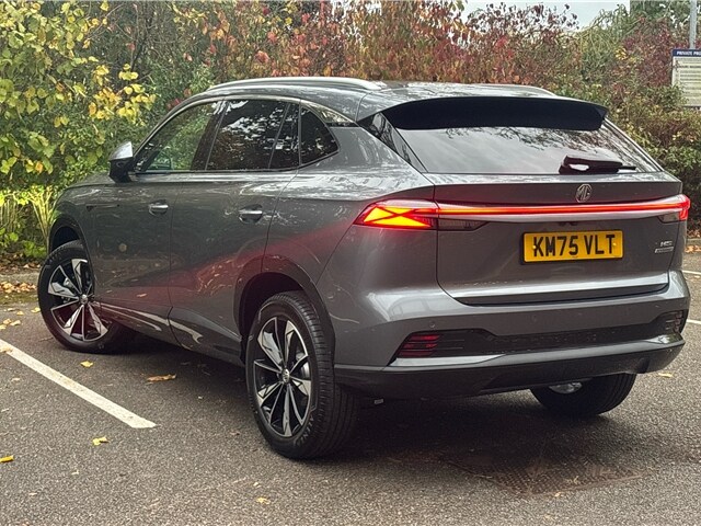 2025 MG MG HS 1.5 T-GDI Hybrid+ Trophy 5dr Auto Hatchback Hybrid Automatic