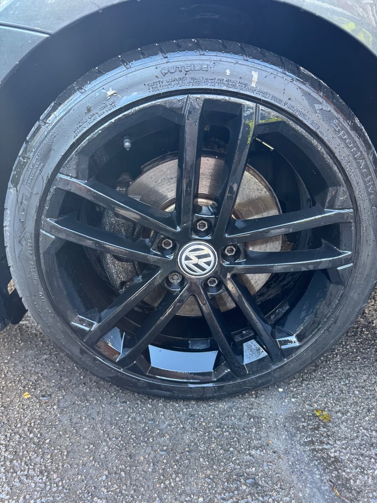 VW Golf GTD 18 inch wheels (SWAP)