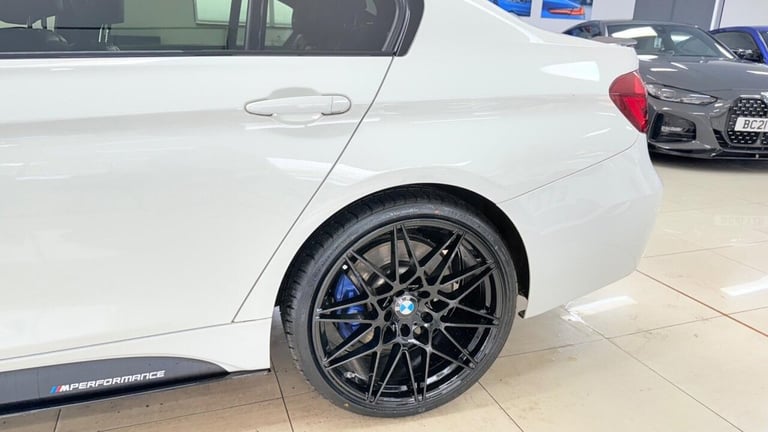 2018 BMW 3 Series 320d M Sport Shadow Edition 4dr Step Auto SALOON DIESEL Automatic