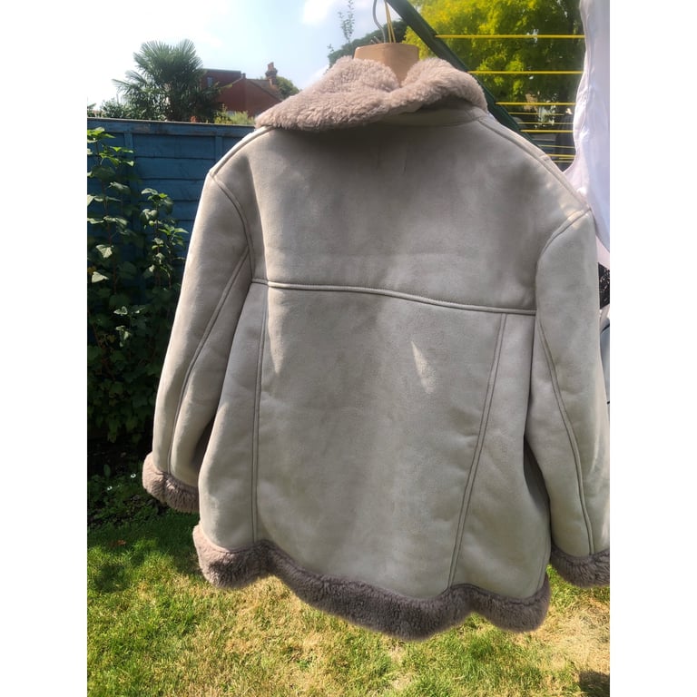 H&M jacket brand new with tag size Large