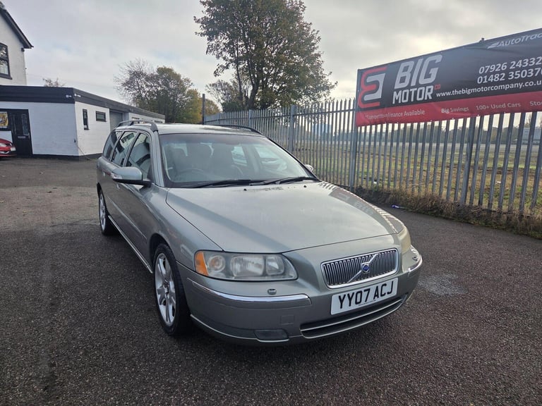 image for  Volvo V70 2.4 D5 SE 5dr Diesel Automatic