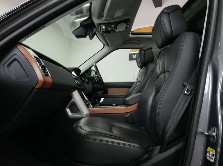 2019 Land Rover Range Rover 3.0 SD V6 Autobiography Auto 4WD Euro 6 (s/s) 5dr SUV Diesel Automatic