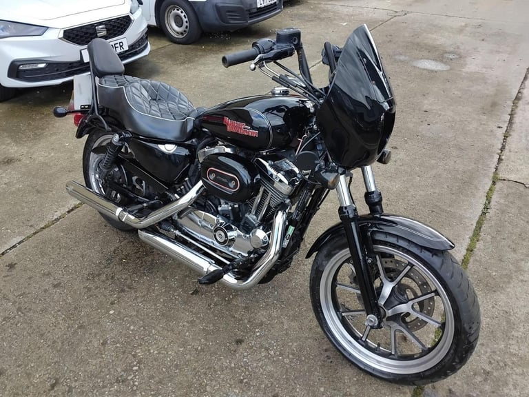 2016 16 HARLEY DAVIDSON XL 1200 T SUPERLOW SPORTSTER 15 XL1200 XL1200T BLACK