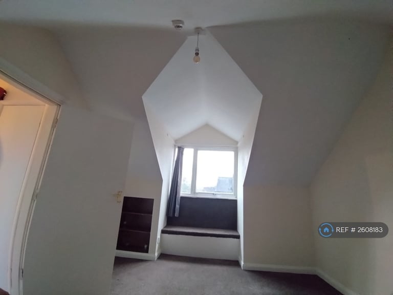 1 bedroom flat in Craig Walk, Bowness On Windermere, LA23 (1 bed) (#2608183)