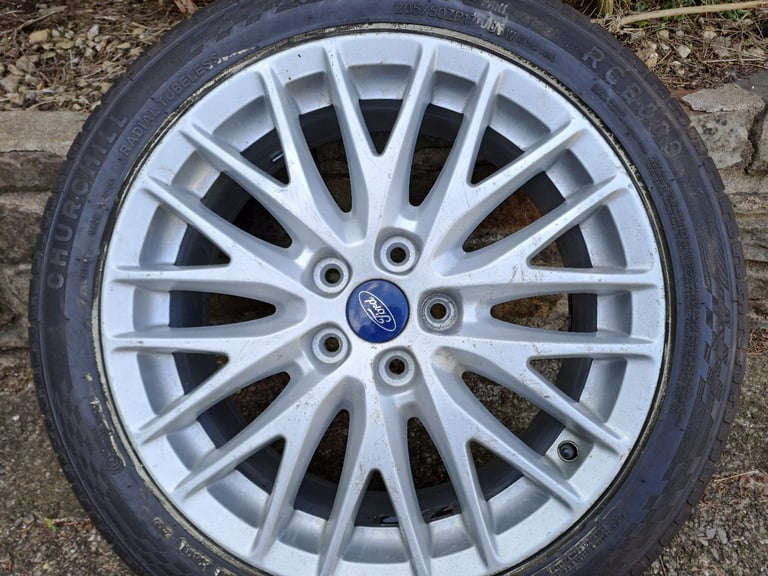 Ford 17inch alloy wheel.