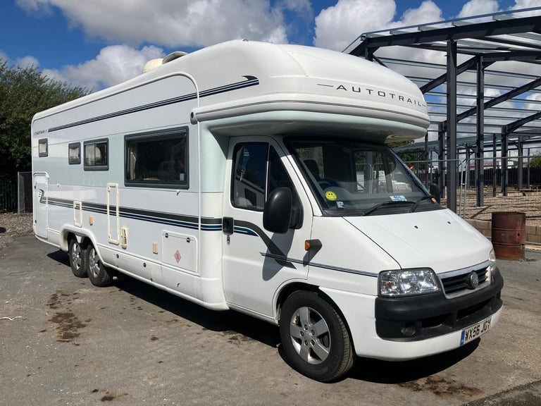 Auto Trail Chieftain SE Tag Axle Garage Fixed Double Bed 