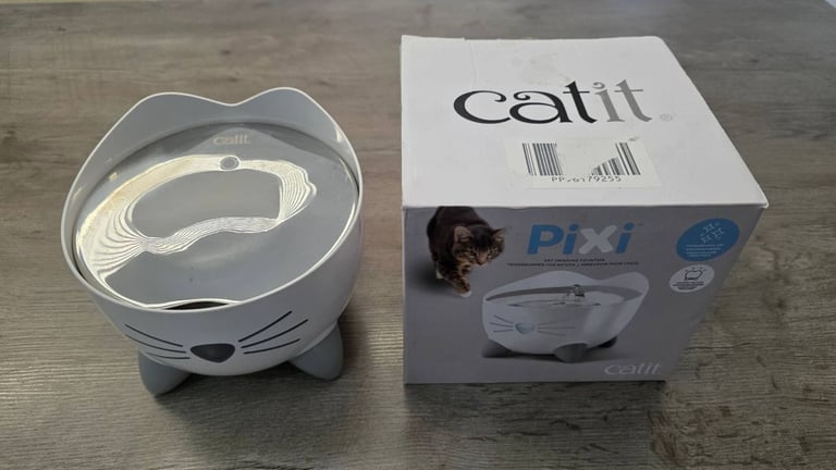 Catit drinking fountain, fully working, with filter