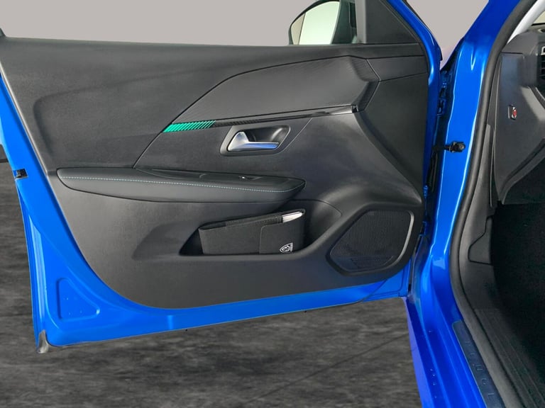 2023 Peugeot 208 1.2 PureTech 100 Allure Premium + 5dr HATCHBACK PETROL Manual