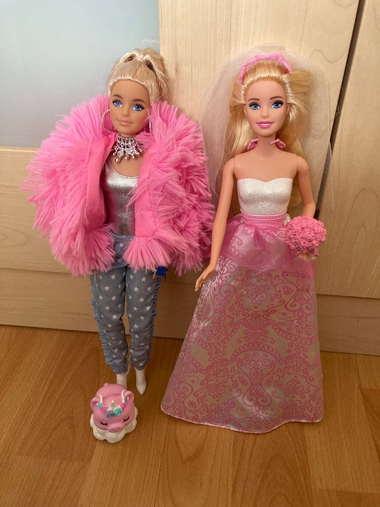 image for 2 x Barbie dolls with accessories