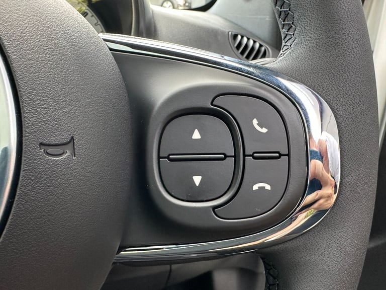 2023 Fiat 500 1.0 Mild Hybrid 3dr HATCHBACK PETROL Manual