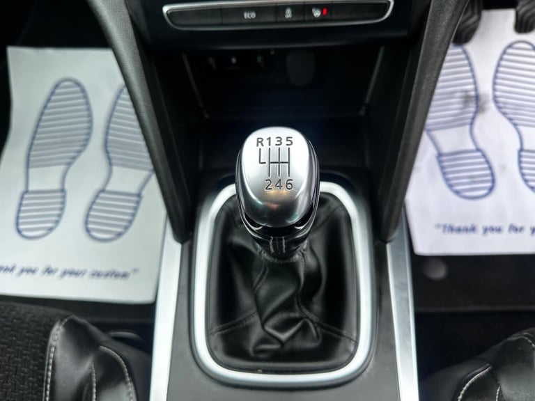 2017 Renault Megane 1.5 dCi Dynamique S Nav Euro 6 (s/s) 5dr HATCHBACK Diesel Manual