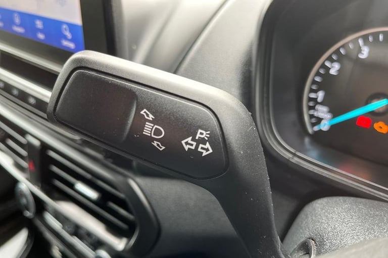 2022 Ford Ecosport 1.0 EcoBoost 125 ST-Line 5dr, Parking sensors, Reverse Camera, Sat Nav, Med Ha...