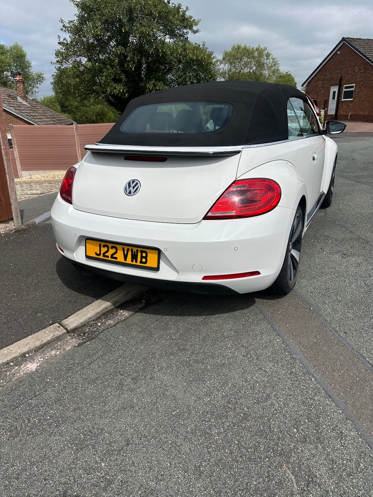 Volkswagen, BEETLE, Convertible, 2013, Manual, 1968 (cc), 2 doors
