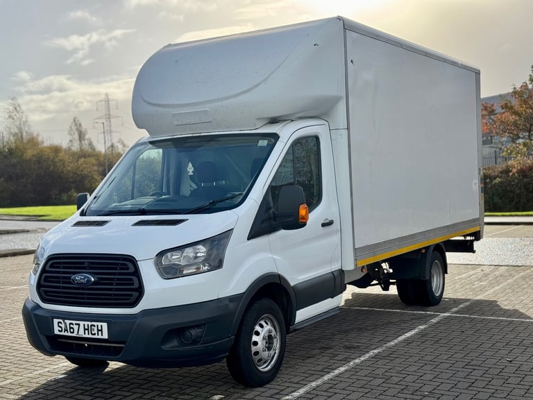 Ford Transit LWB Luton Van 2017 (67)
