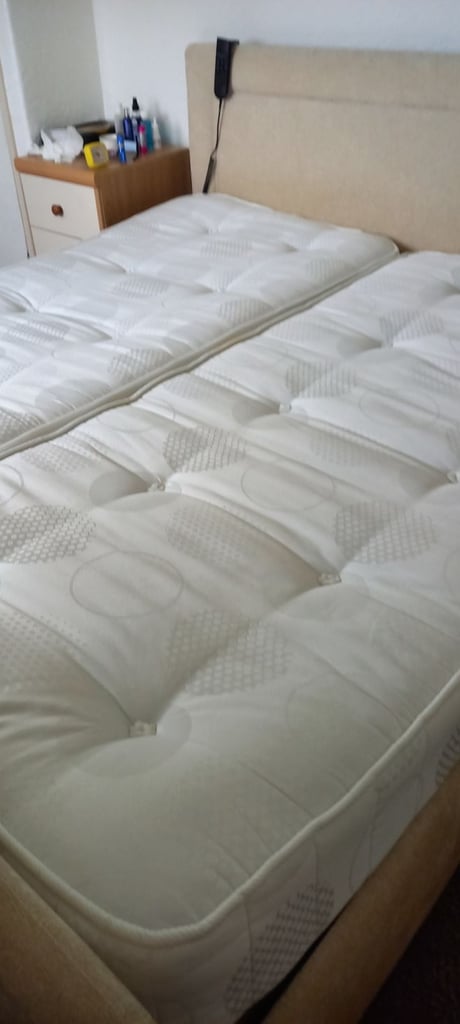 linked twin electric rise and recline bed - kingsize