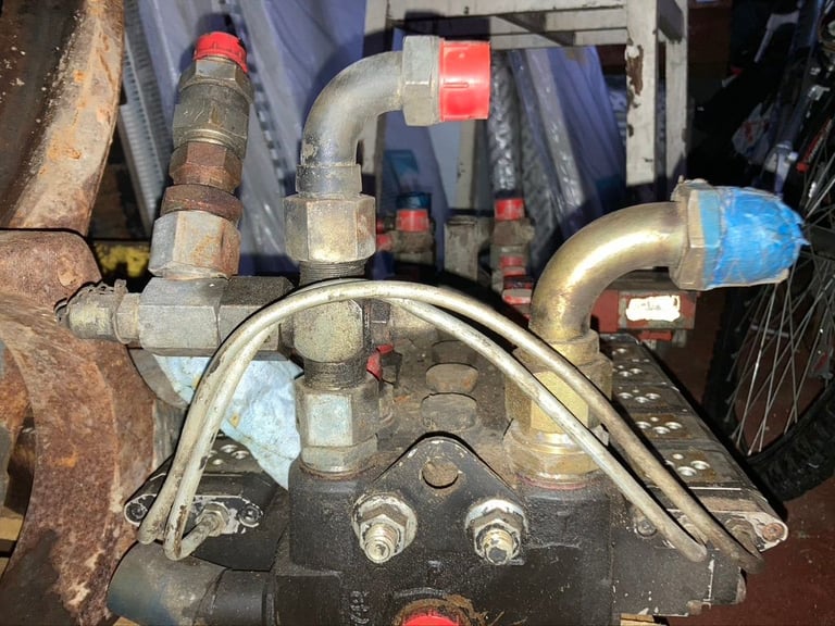 Hydraulic valve block - untested