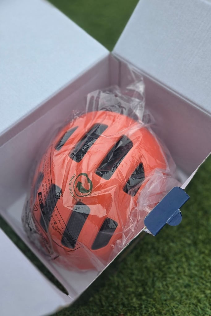 image for ABUS Smiley 3.0 Shiny Orange Medium 50-55cm Brand new RRP £35