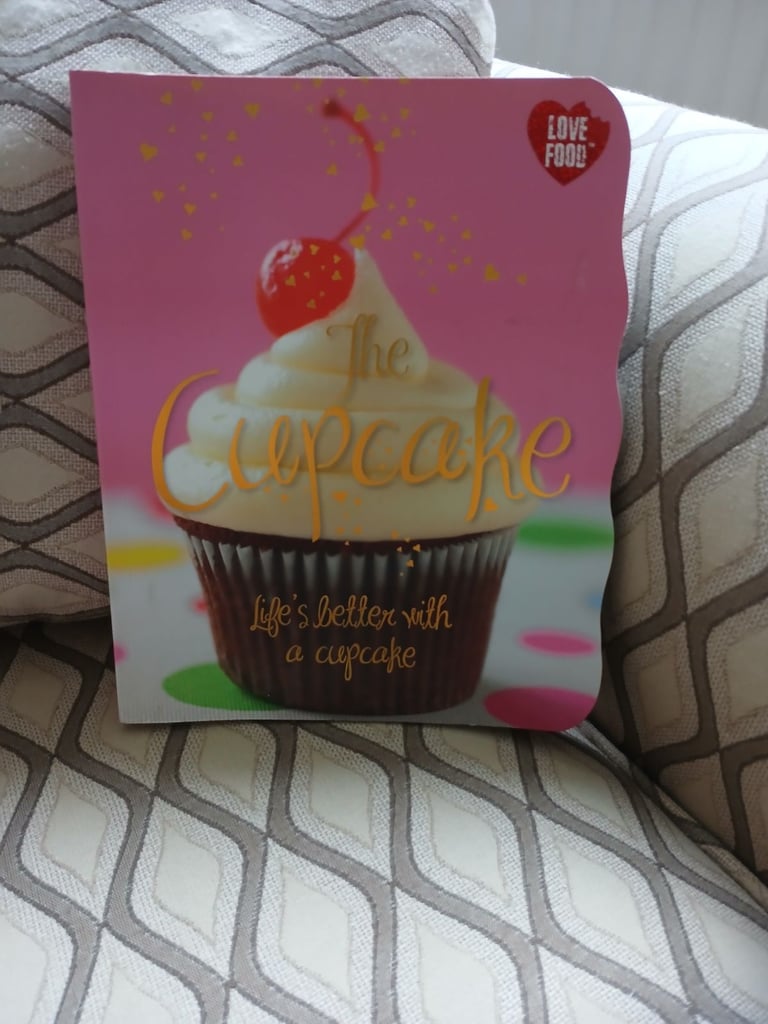 image for THE CUPCAKE BOOK