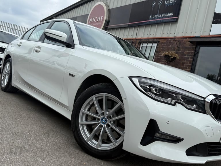 2021 BMW 3 Series 2.0 330e 12kWh SE Pro Auto Euro 6 (s/s) 4dr SALOON Petrol/Electric Hybrid Autom...