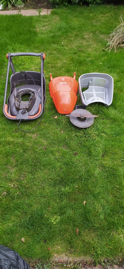 PARTS FOR FLYMO ROTARY MOWER.   COLLECTION ONLY.