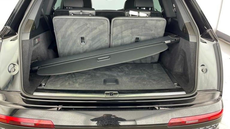 2025 Audi Q7 55 TFSI Quattro Black Edition 5dr Tiptronic ESTATE PETROL Automatic