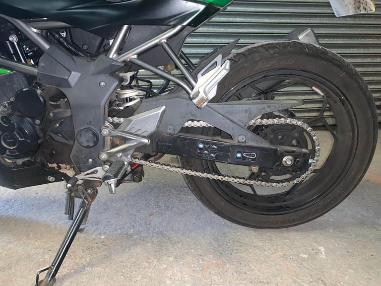 Kawasaki, Z, 2016, 249 (cc)