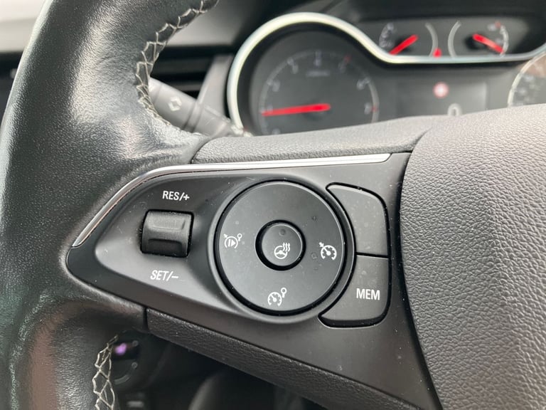 2022 Vauxhall Crossland 1.2 Turbo Elite Edition 5dr Hatchback PETROL Manual