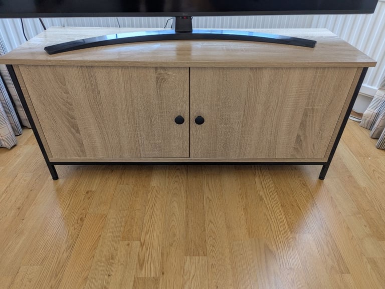 Matching TV Stand and Coffee Table
